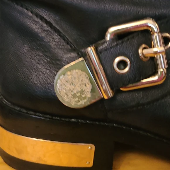 Black Vince Camuto Winchell Moto Boots - Picture 3 of 6